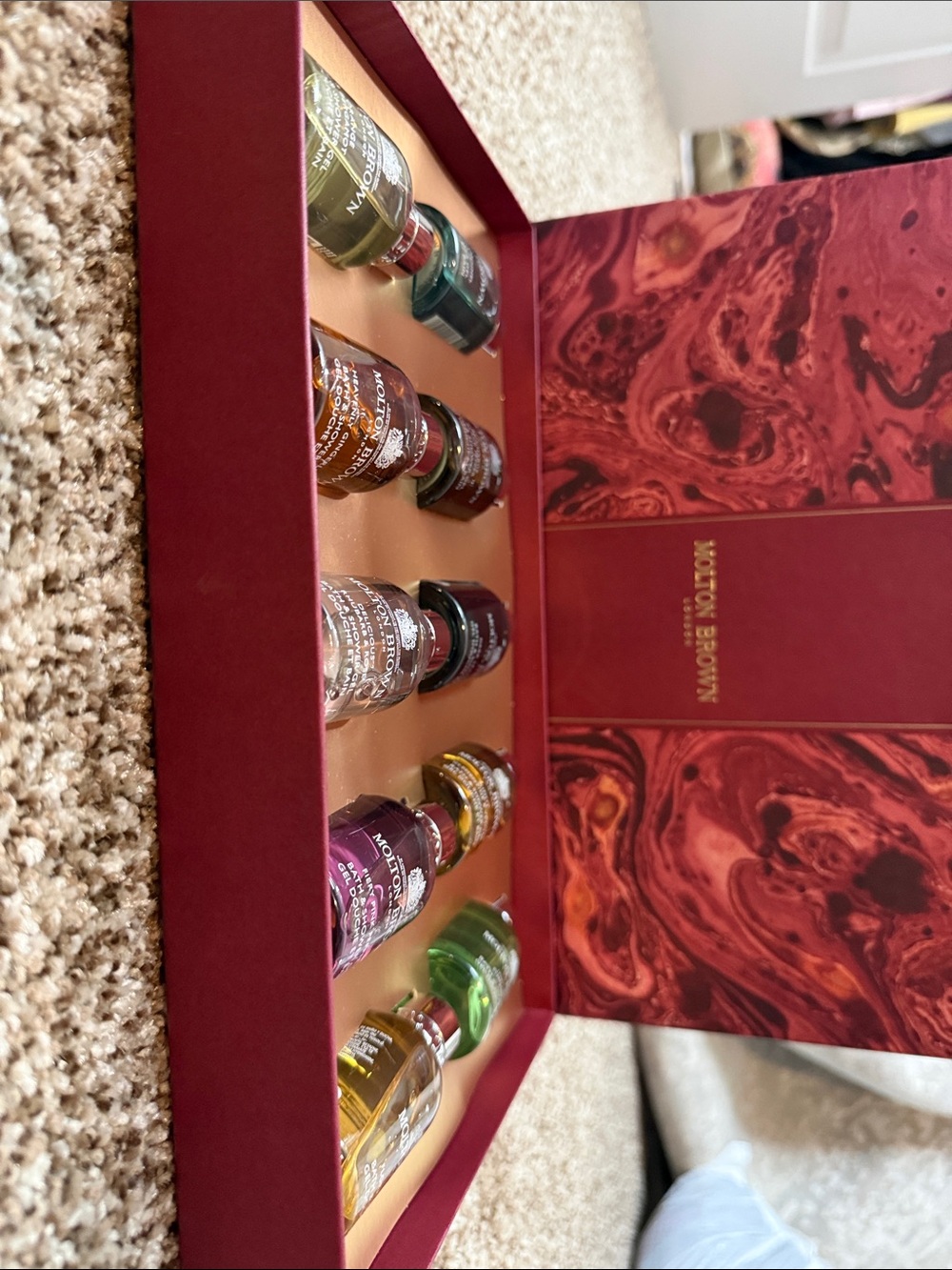 Molton Brown Assorted Bath & Body Gift Set in Red and Gold